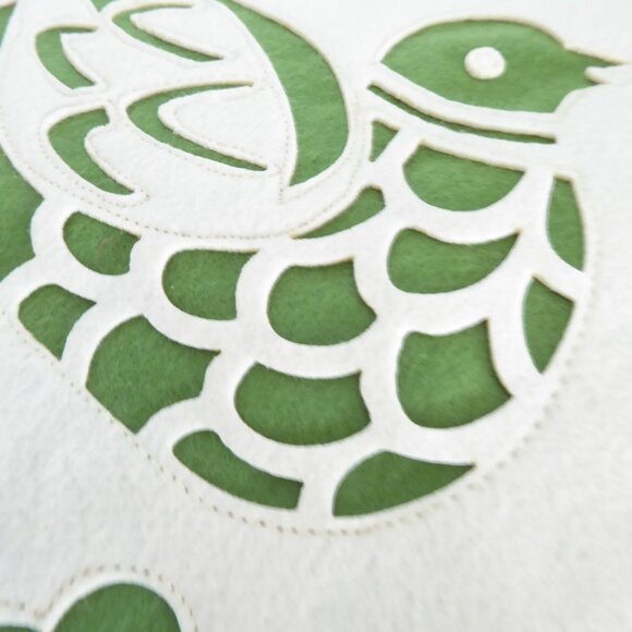 NEW 18.25” FOLK ART OTOMI STYLE EMBROIDERED DOVE CHRISTMAS STOCKING SET OF 4 - Picture 9 of 14